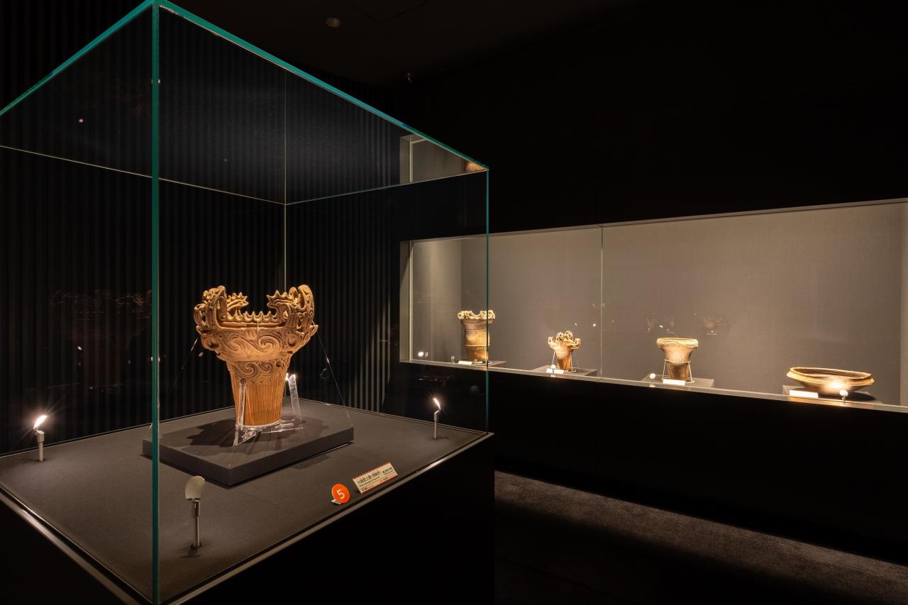  十日町市博物館「TOPPAKU」