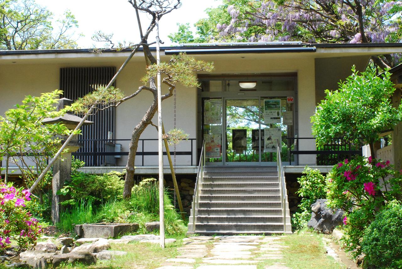  出雲崎町　良寛記念館