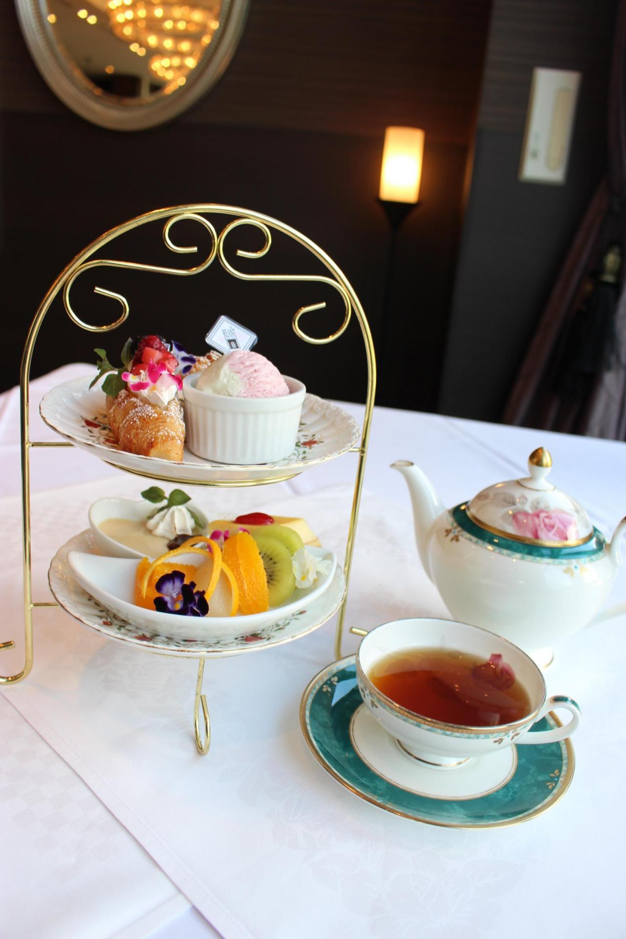  イングリッシュガーデンホテルレアント　内　レストランレガーレ